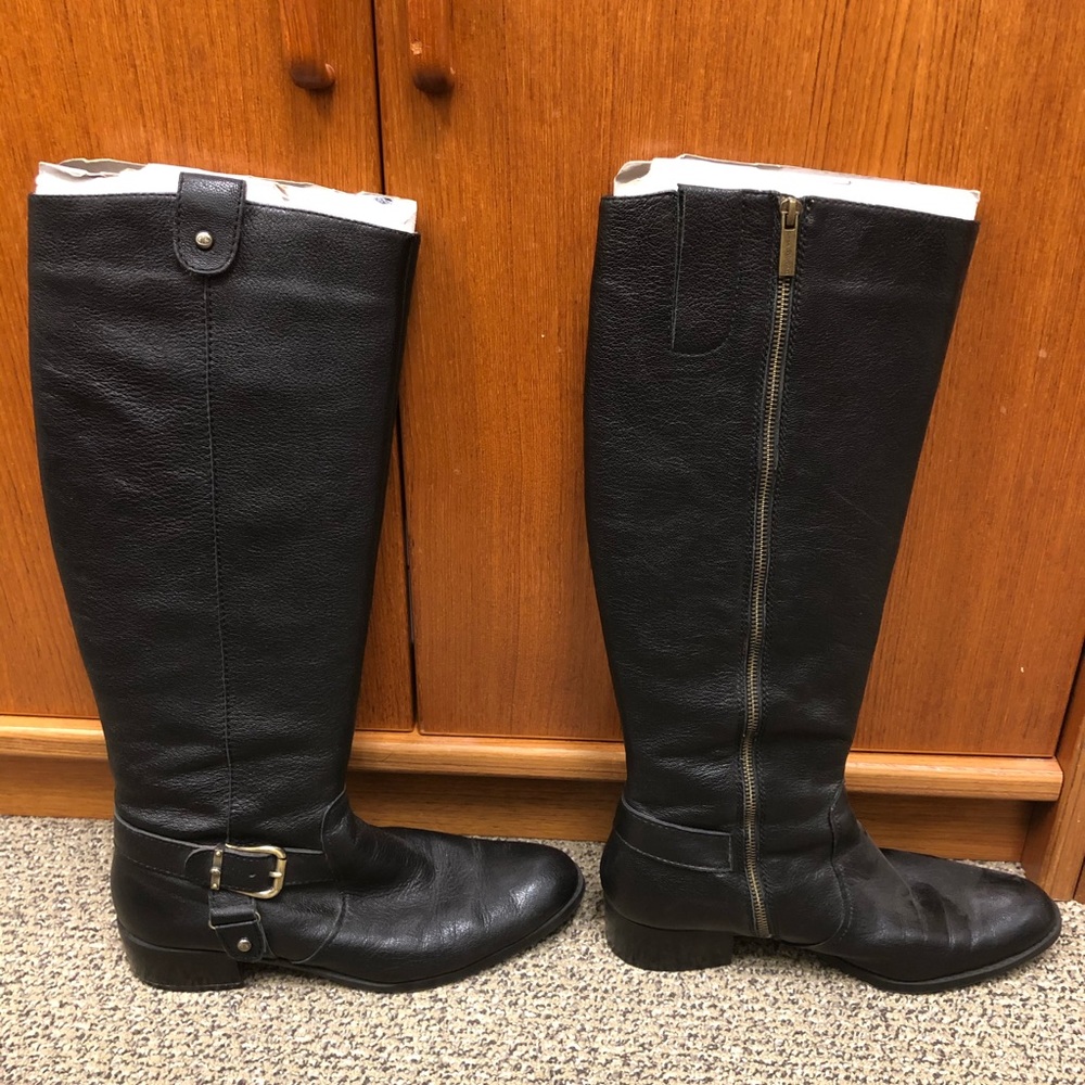 Joan & David boots